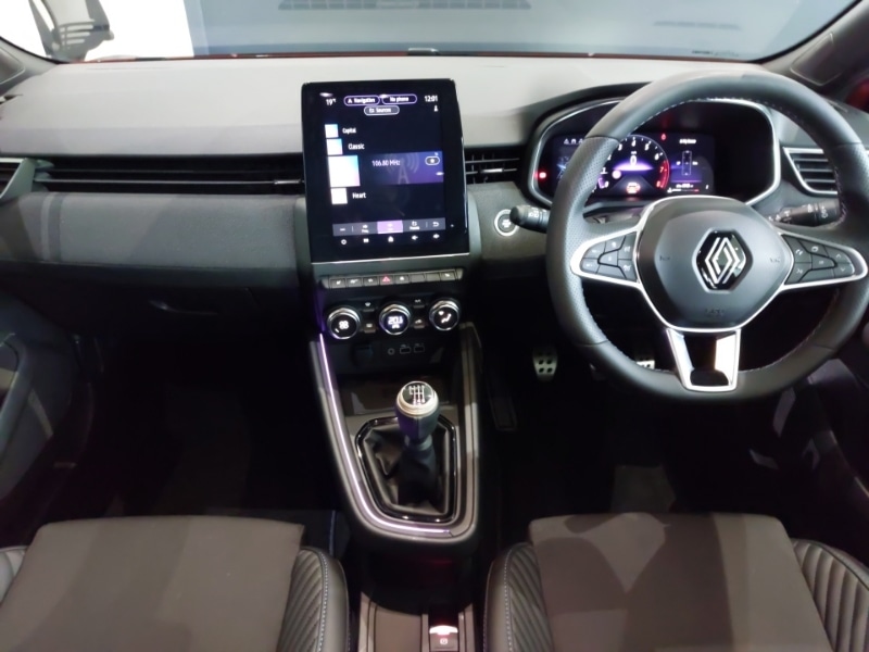 Used Renault Clio 2024 for sale - 76166026: Photo 2
