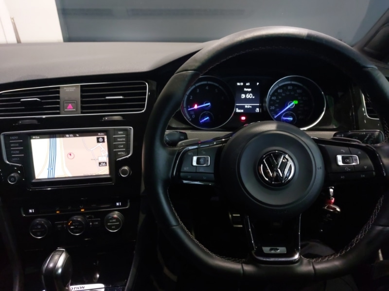 Used Volkswagen Golf 2015 for sale - 77095213: Photo 7