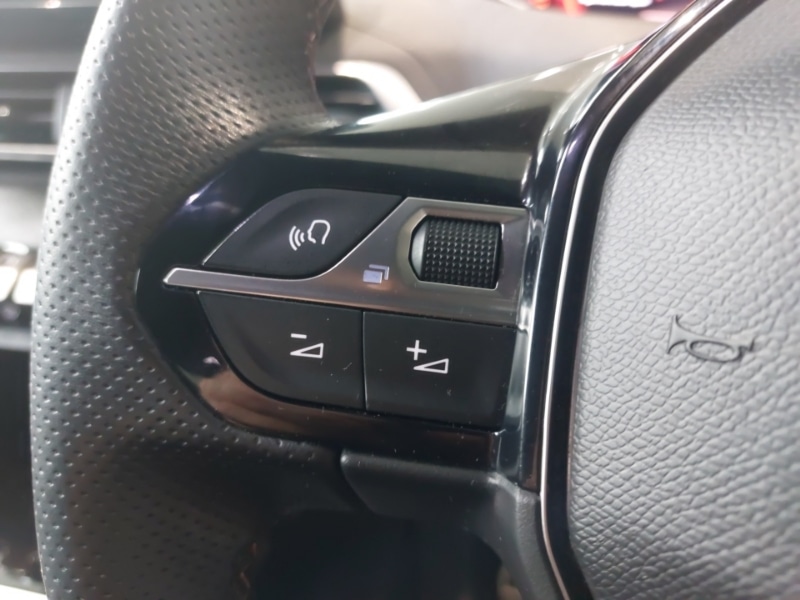 Used Peugeot 3008 2021 for sale - 76348391: Photo 17