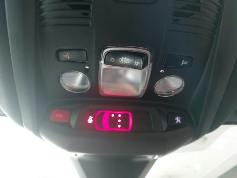 Used Peugeot 3008 2021 for sale - 76348391: Photo 19