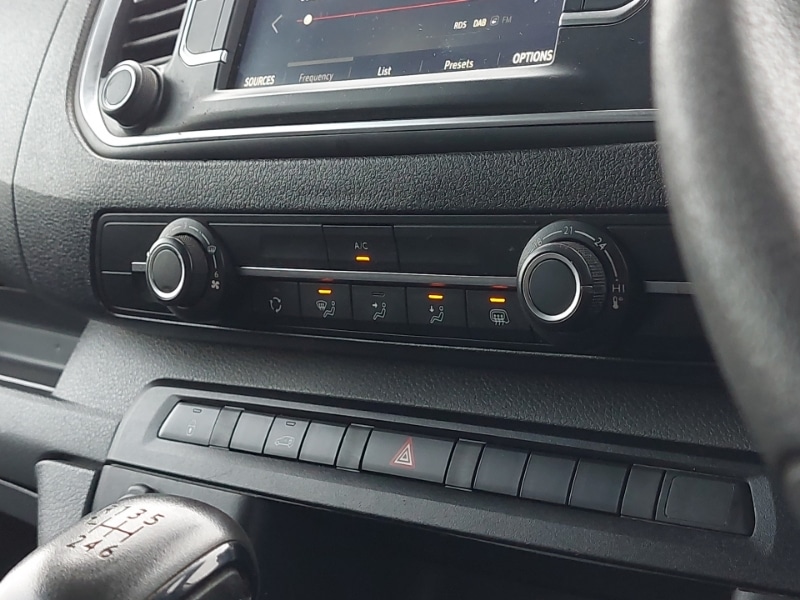 Used Vauxhall Vivaro 2021 for sale - 77938960: Photo 15