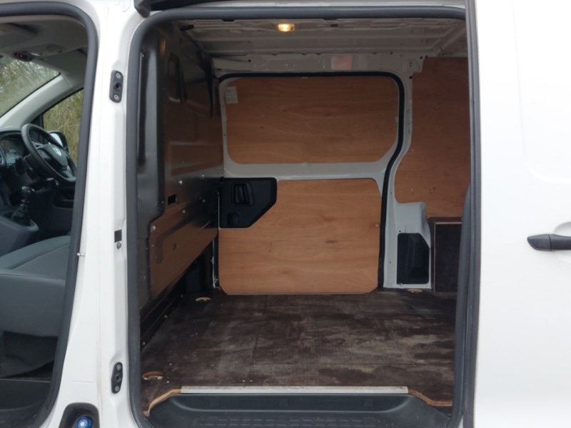 Used Vauxhall Vivaro 2021 for sale - 77938960: Photo 6