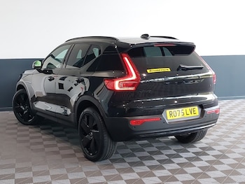 Used Volvo XC40 2025 for sale - 79356494: Photo