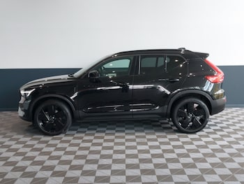 Used Volvo XC40 2025 for sale - 79356494: Photo
