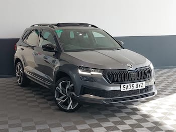 Used Skoda Karoq 2025 for sale - 79686169: Photo
