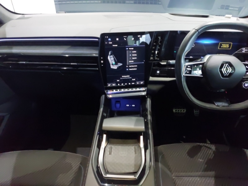 Used Renault Austral 2024 for sale - 76983343: Photo 2