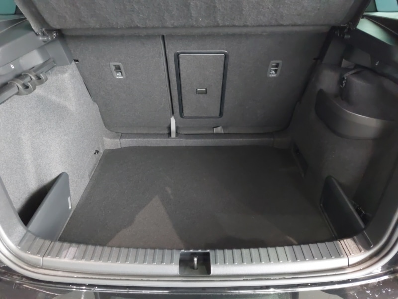 Used Skoda Karoq 2024 for sale - 76651816: Photo 8