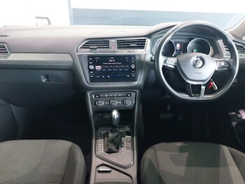 Used Volkswagen Tiguan Allspace 2020 for sale - 75633652: Photo