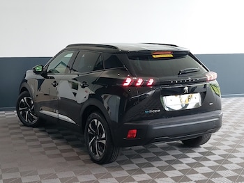 Used Peugeot 2008 2023 for sale - 78511710: Photo