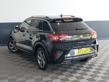 Used Volkswagen T-Roc 2023 for sale - 79686176: Photo