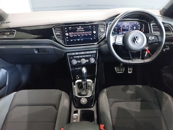 Used Volkswagen T-Roc 2020 for sale - 79618529: Photo