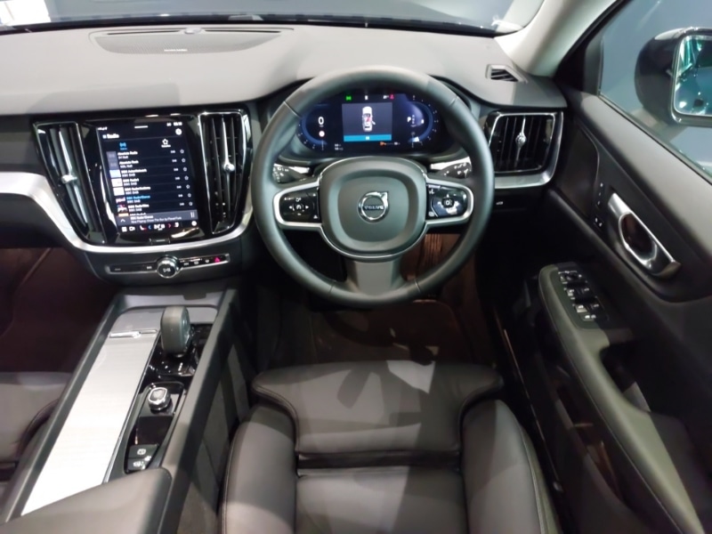 Used Volvo V60 2025 for sale - 77651998: Photo 7