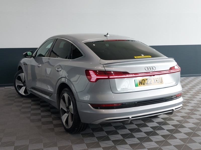 Used Audi e-tron 2022 for sale - 78033219: Photo 3