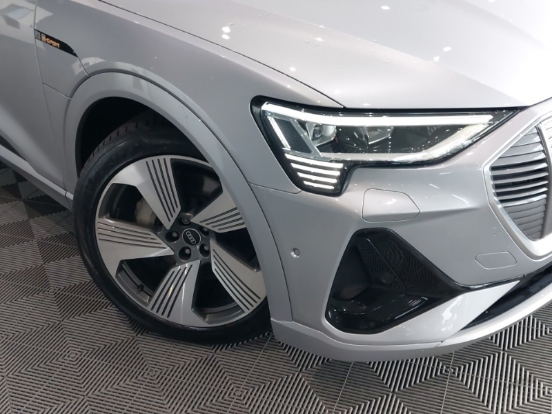 Used Audi e-tron 2022 for sale - 78033219: Photo 9