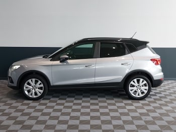 Used SEAT Arona 2018 for sale - 78230220: Photo