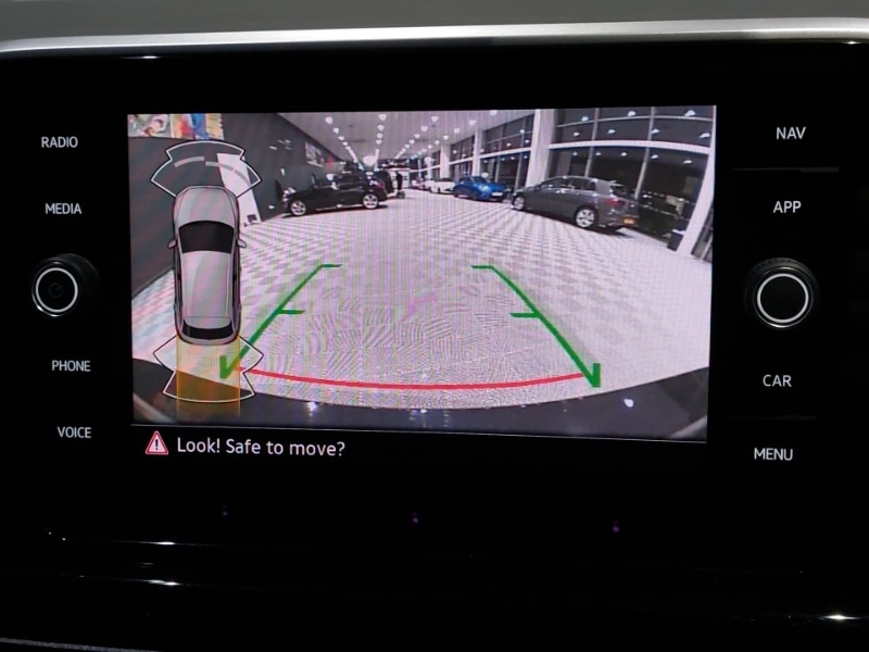 Used Volkswagen T-Roc 2025 for sale - 77325227: Photo 11