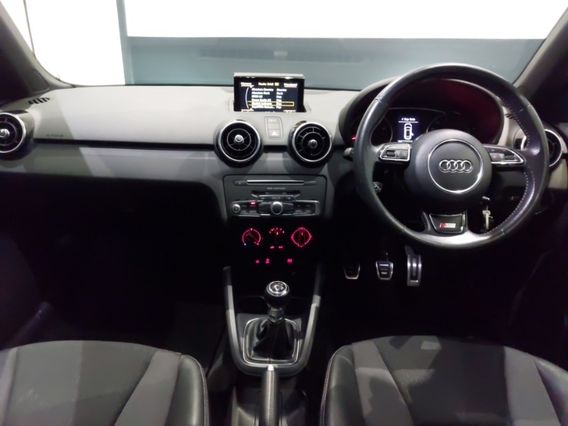 Used Audi A1 2017 for sale - 76970385: Photo 2