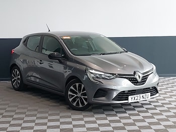 Used Renault Clio 2023 for sale - 78653773: Photo
