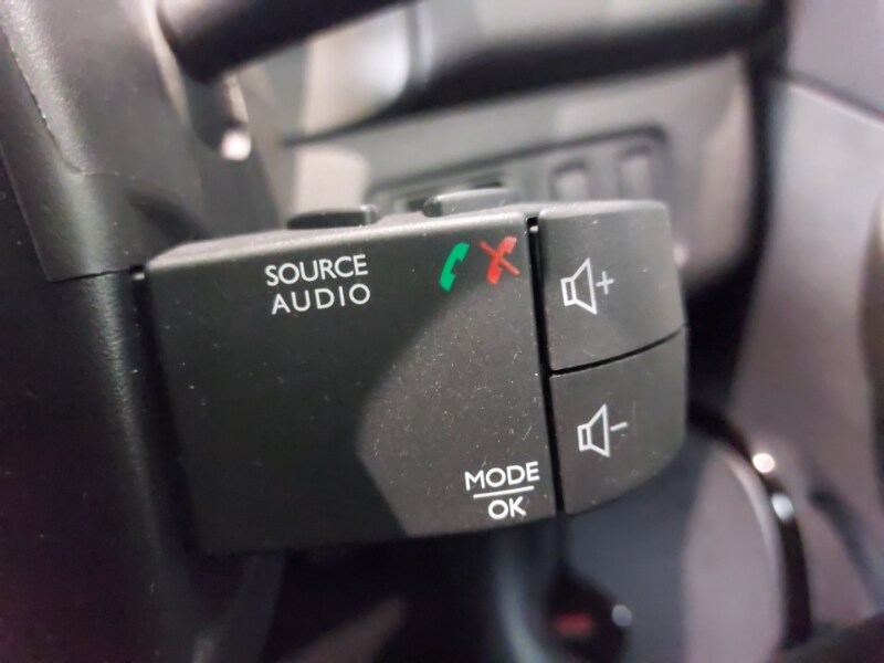 Used Renault Clio 2017 for sale - 77652165: Photo 15