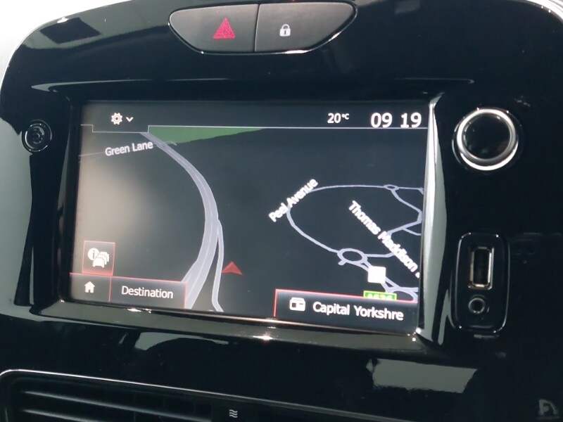 Used Renault Clio 2017 for sale - 77652165: Photo 18