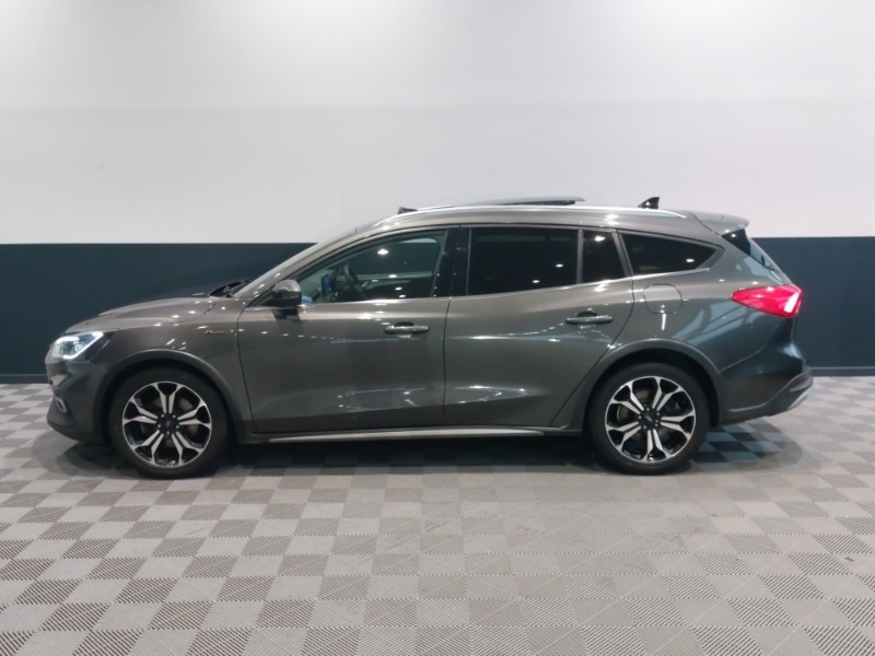 Used Ford Focus 2021 for sale - 77289779: Photo 4