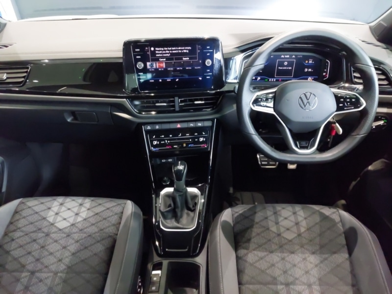 Used Volkswagen T-Roc 2023 for sale - 77682549: Photo 2