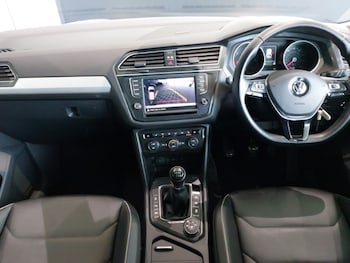 Used Volkswagen Tiguan 2017 for sale - 77580503: Photo