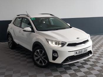 Used Kia Stonic 2018 for sale - 75530690: Photo
