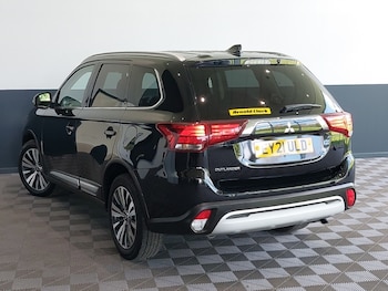 Used Mitsubishi Outlander 2021 for sale - 78327670: Photo