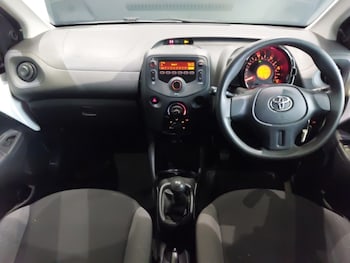 Used Toyota AYGO 2018 for sale - 77300150: Photo