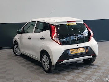 Used Toyota AYGO 2018 for sale - 77300150: Photo
