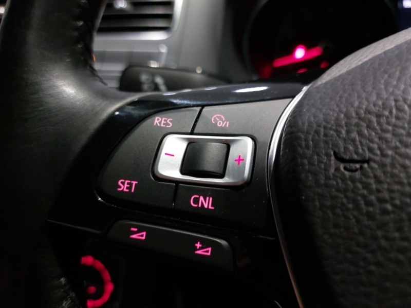 Used Volkswagen Polo 2016 for sale - 77028486: Photo 15