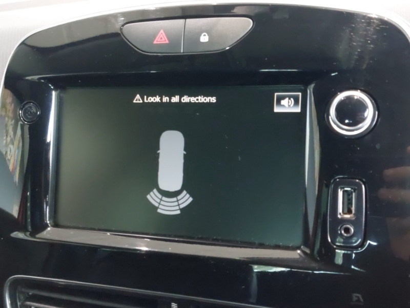 Used Renault Clio 2019 for sale - 77852503: Photo 11