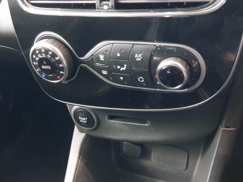 Used Renault Clio 2019 for sale - 77852503: Photo 17