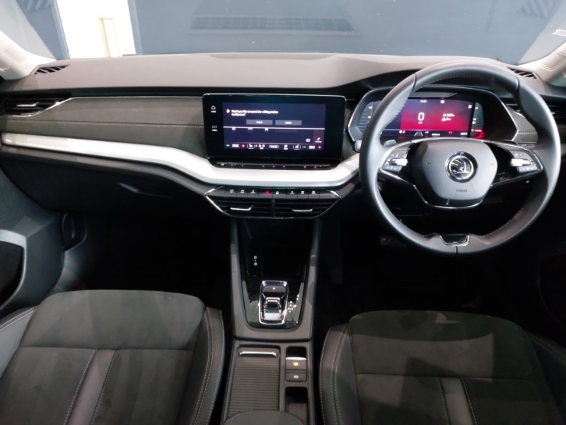 Used Skoda Octavia 2023 for sale - 76771588: Photo 2