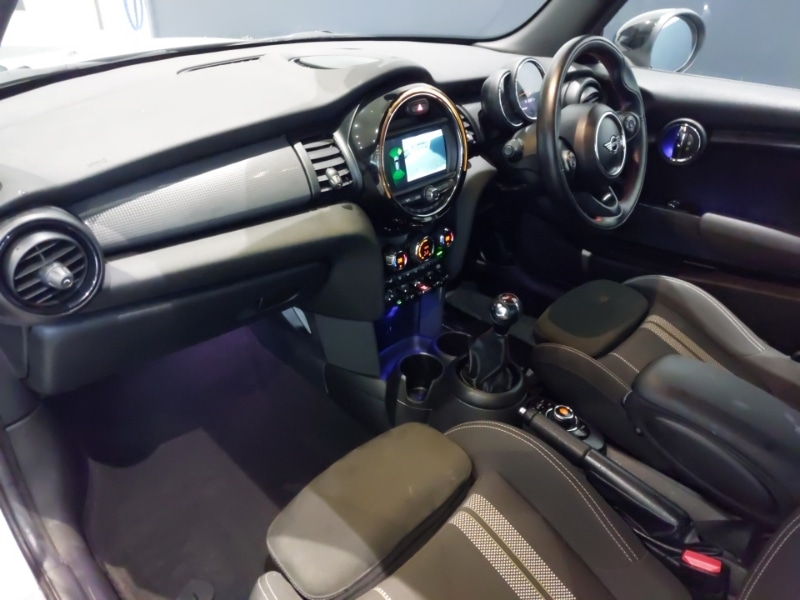 Used MINI Hatch 2019 for sale - 77338532: Photo 5