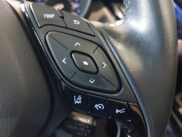 Used Toyota C-HR 2020 for sale - 75684425: Photo 15