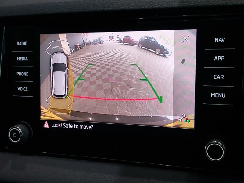 Used Skoda Karoq 2023 for sale - 76130241: Photo 11