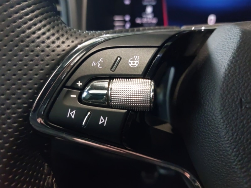 Used Skoda Karoq 2023 for sale - 76130241: Photo 15