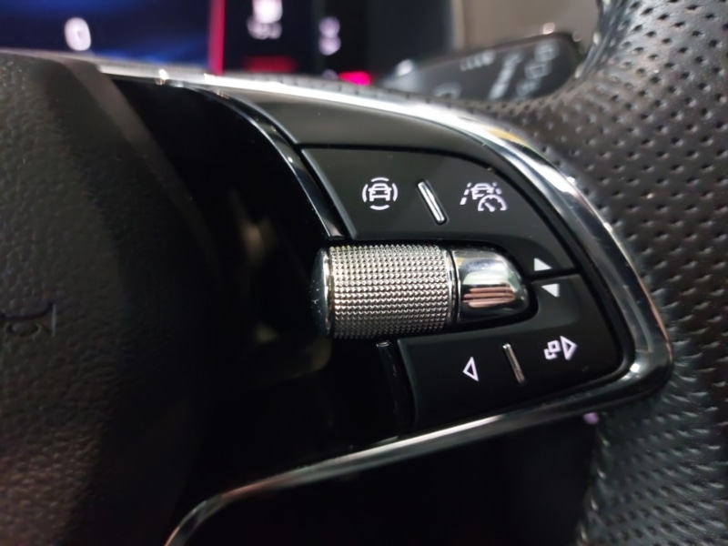 Used Skoda Karoq 2023 for sale - 76130241: Photo 16