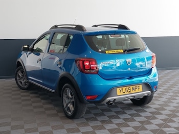 Used Dacia Sandero Stepway 2020 for sale - 79373084: Photo