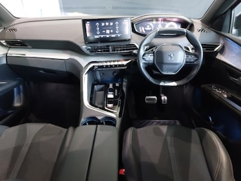 Used Peugeot 5008 2023 for sale - 79447891: Photo