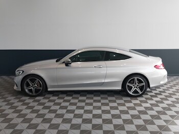 Used Mercedes-Benz C Class 2018 for sale - 77969327: Photo