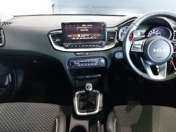 Used Kia Ceed 2022 for sale - 76188163: Photo