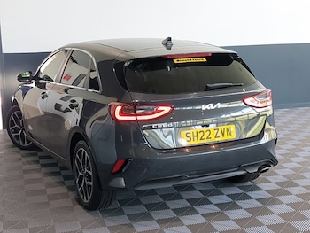Used Kia Ceed 2022 for sale - 76188163: Photo