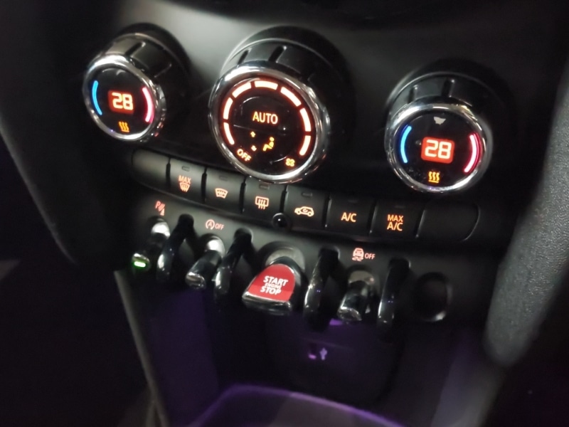 Used MINI Hatch 2018 for sale - 76951927: Photo 16