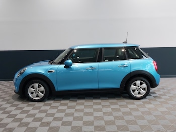 Used MINI One 2018 for sale - 76951927: Photo
