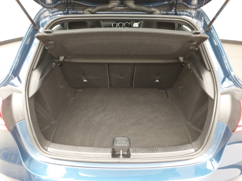 Used Mercedes-Benz A-Class 2019 for sale - 77194127: Photo 8