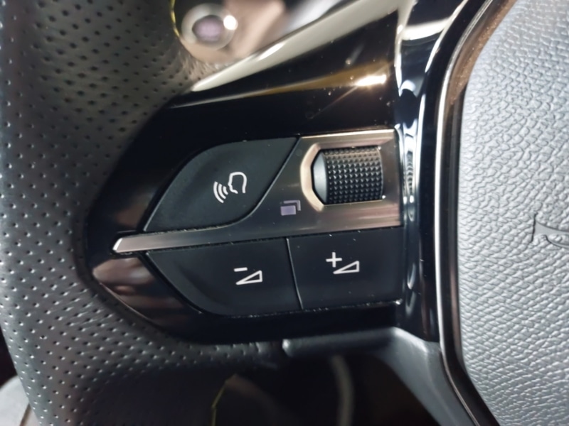 Used Peugeot 2008 2023 for sale - 78023816: Photo 14