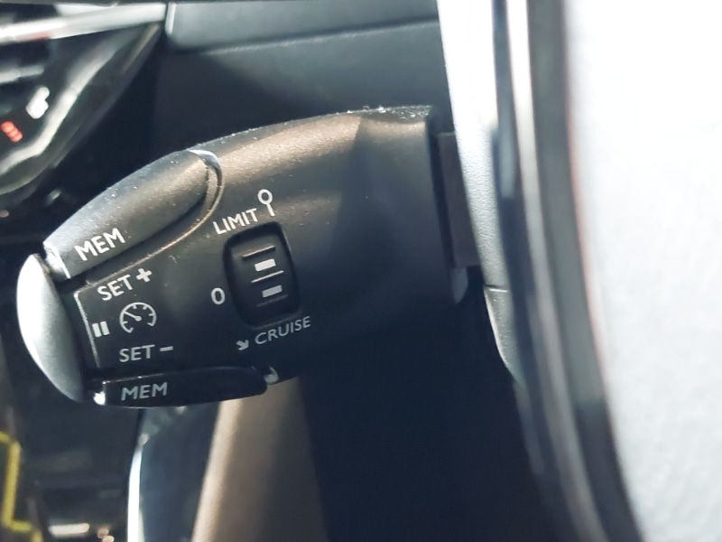 Used Peugeot 2008 2023 for sale - 78023816: Photo 16